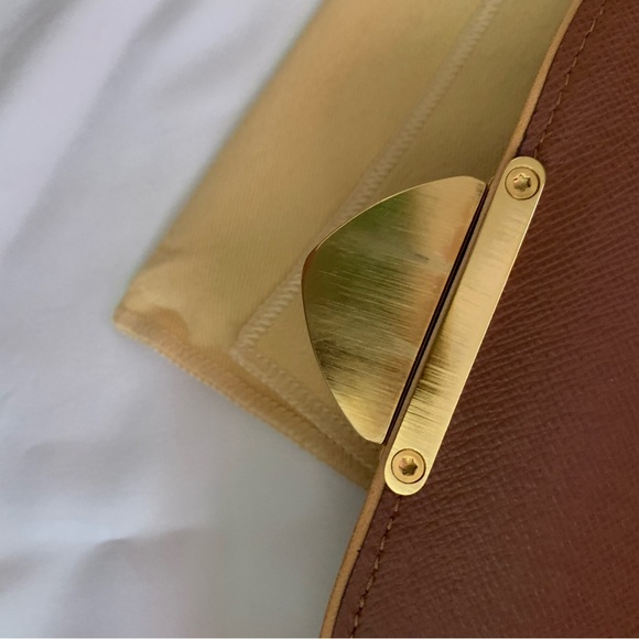 EUC 💕Louis Vuitton Eva Monogram Wallet - Picture 5 of 15